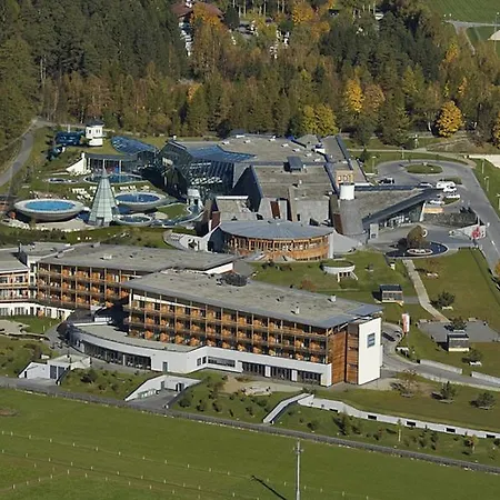 Thermenzeit لانغنفلد